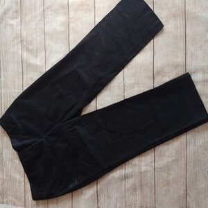 🏵 NEW YORK & CO CROPPED PANTS SIZE 6